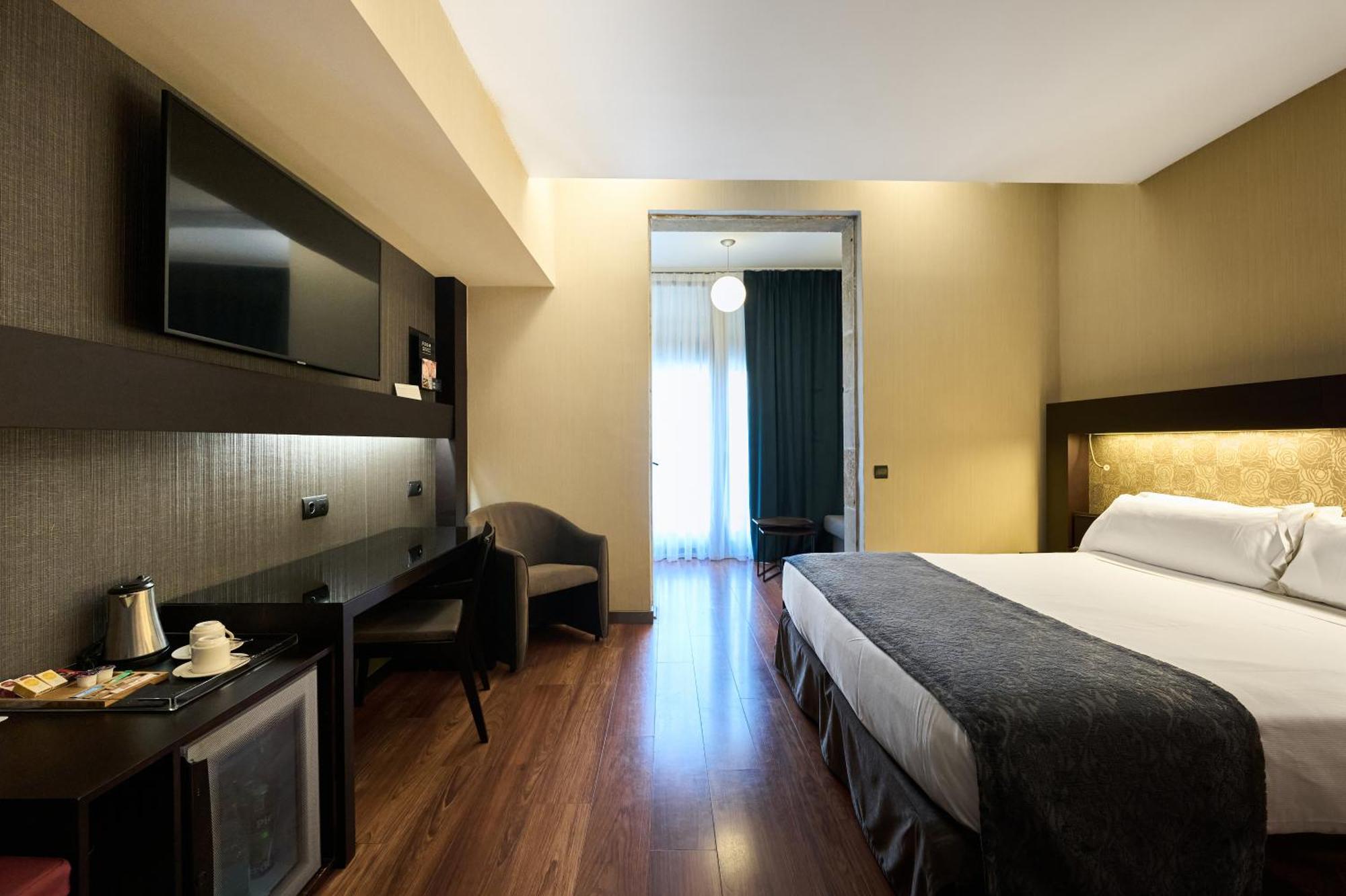 Catalonia Port 4* Barcelona